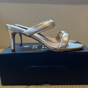 Vici Collection “Esterlina” / ShuShop “Geraldine” - Silver metallic sandals